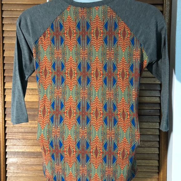 Lularoe The Randy Tee Small - Picture 2 of 4
